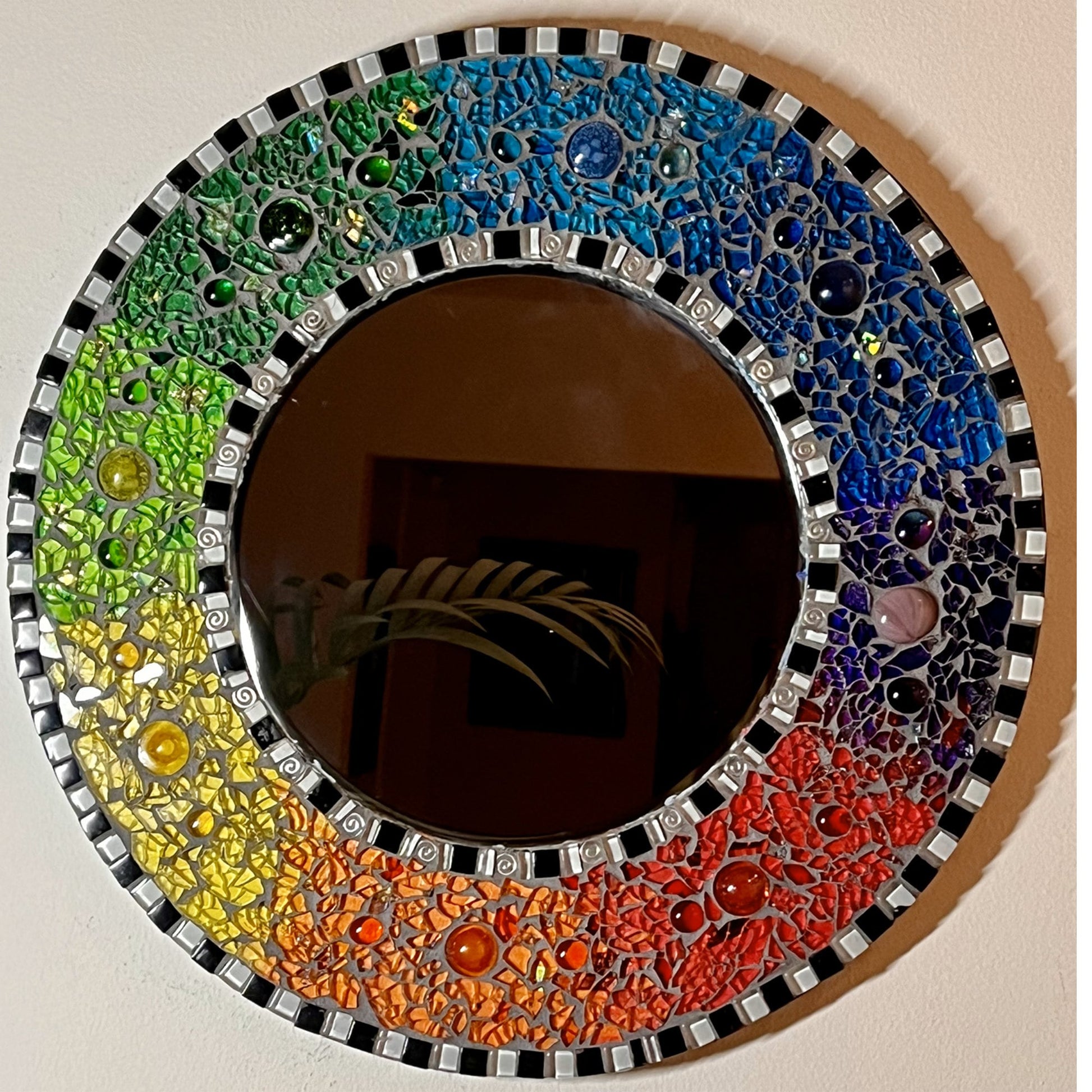 MOSAIC MIRROR - 14"/Rainbow Mosaic & Tempered Tempered Glass -