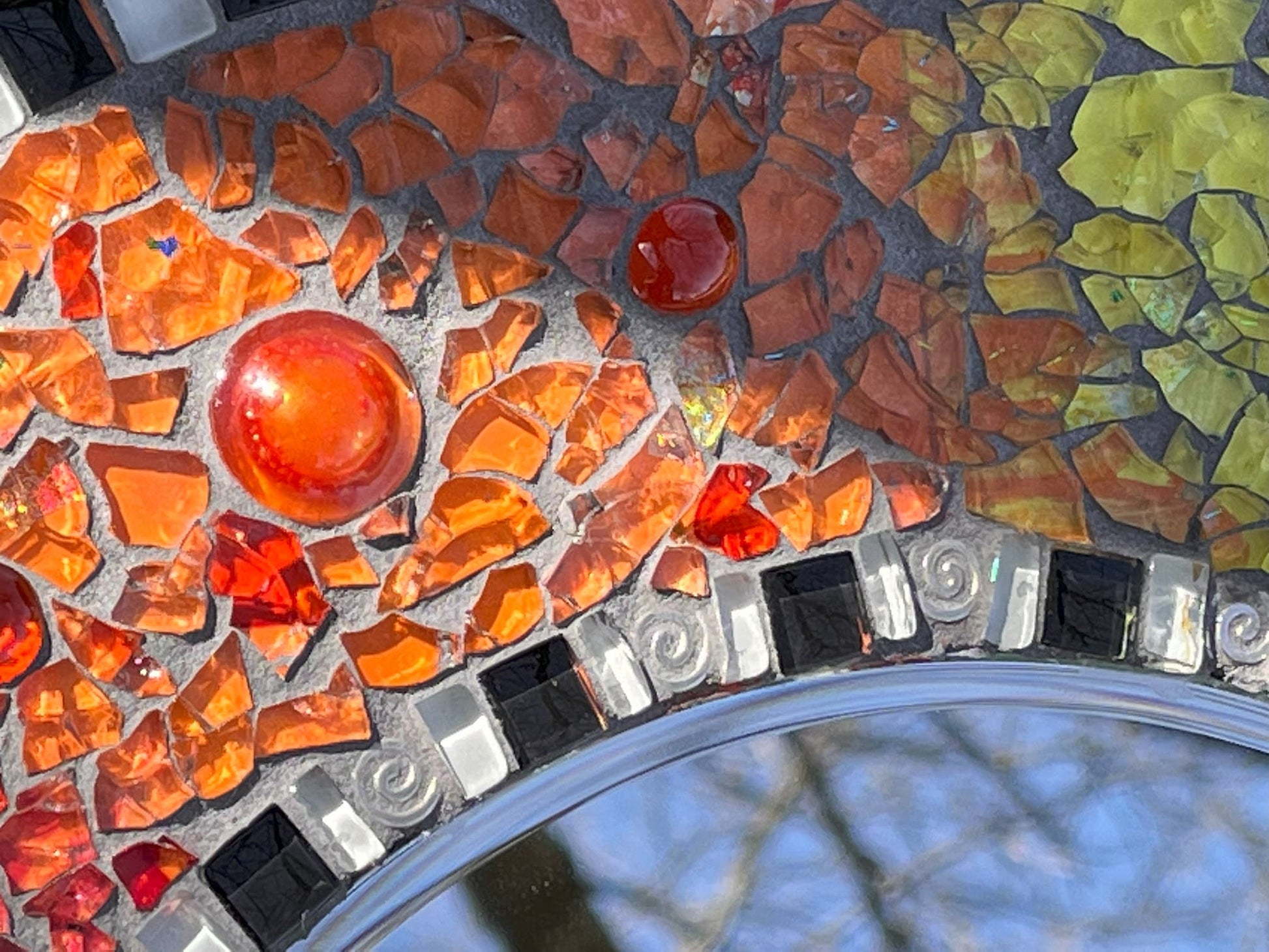 MOSAIC MIRROR - 14"/Rainbow Mosaic & Tempered Tempered Glass -