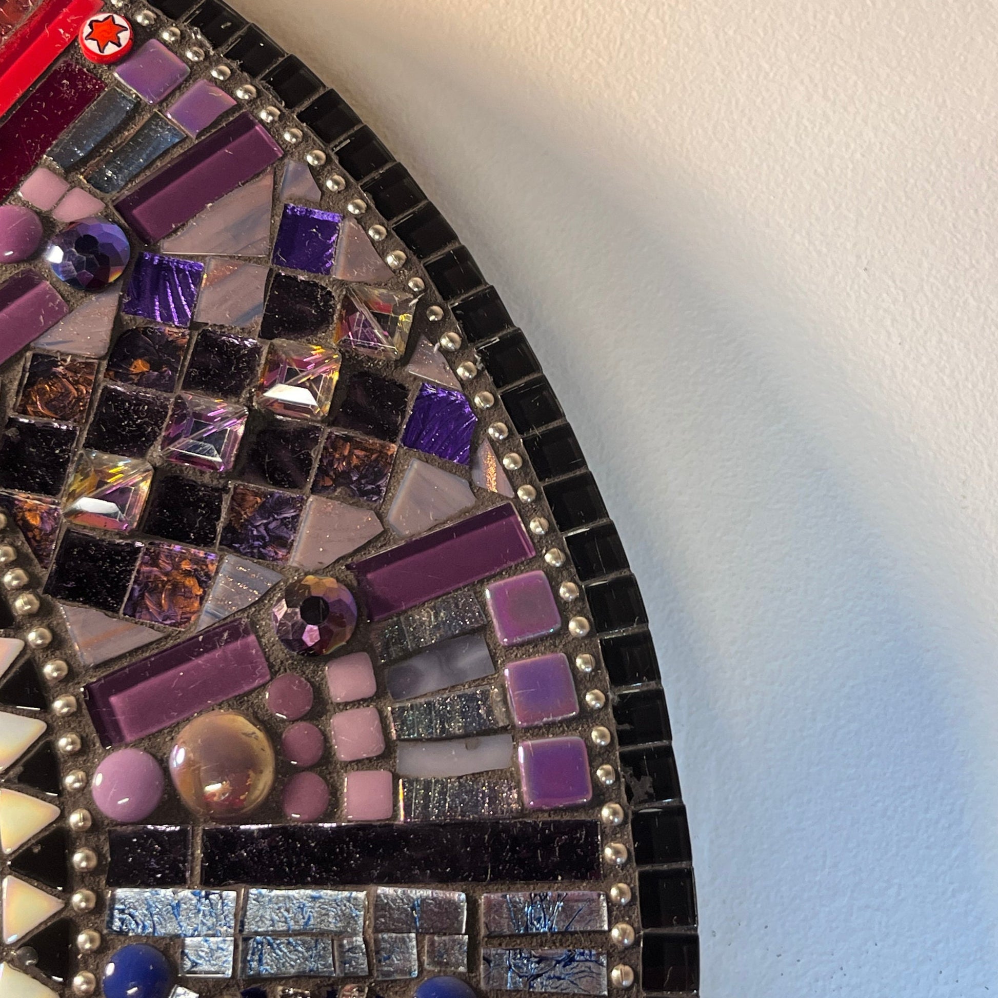MOSAIC ROUND MIRROR - 18"/Contemporary Rainbow - MIRRORS