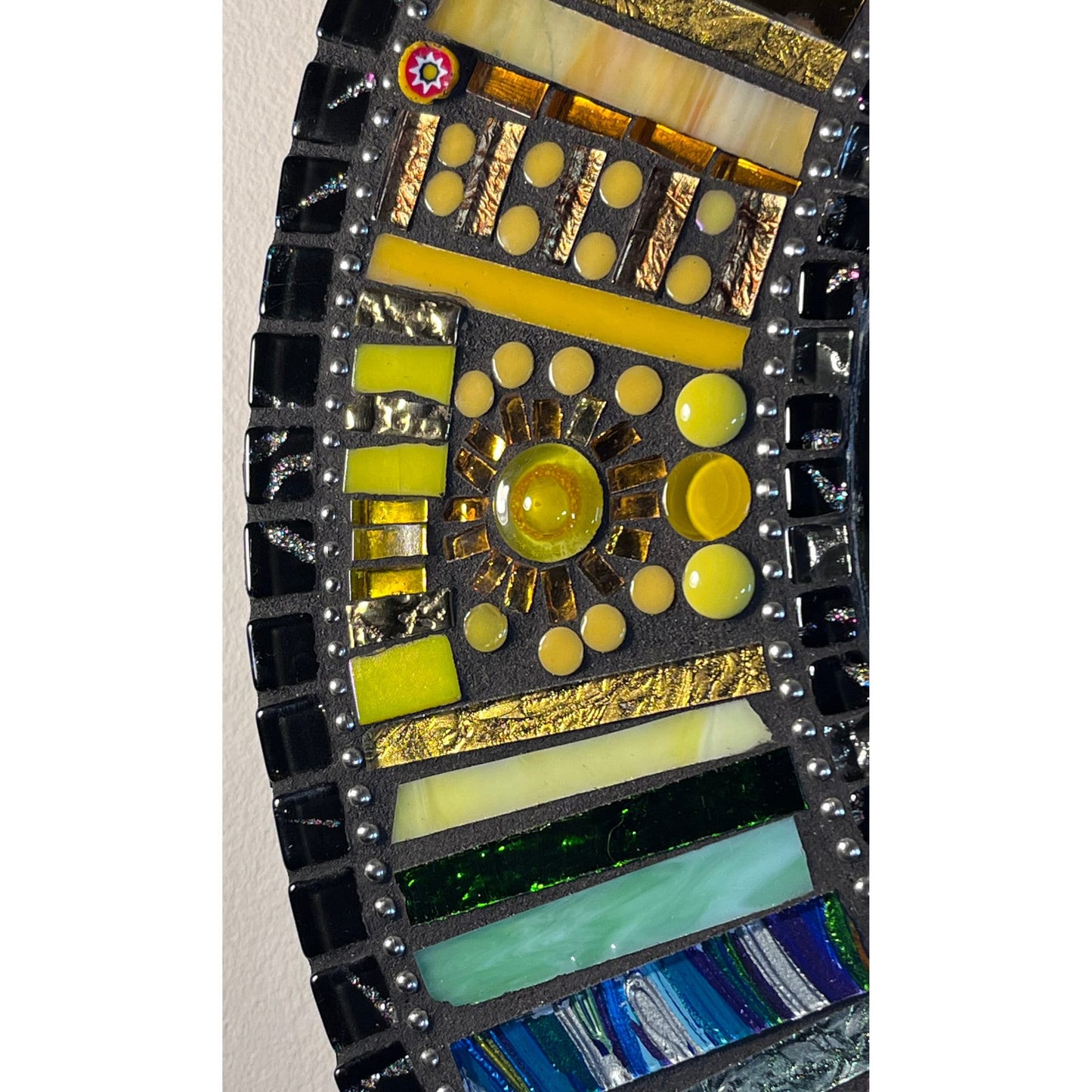 MOSAIC MIRROR - 18"/Rainbow Fantasy Patchwork - MIRRORS