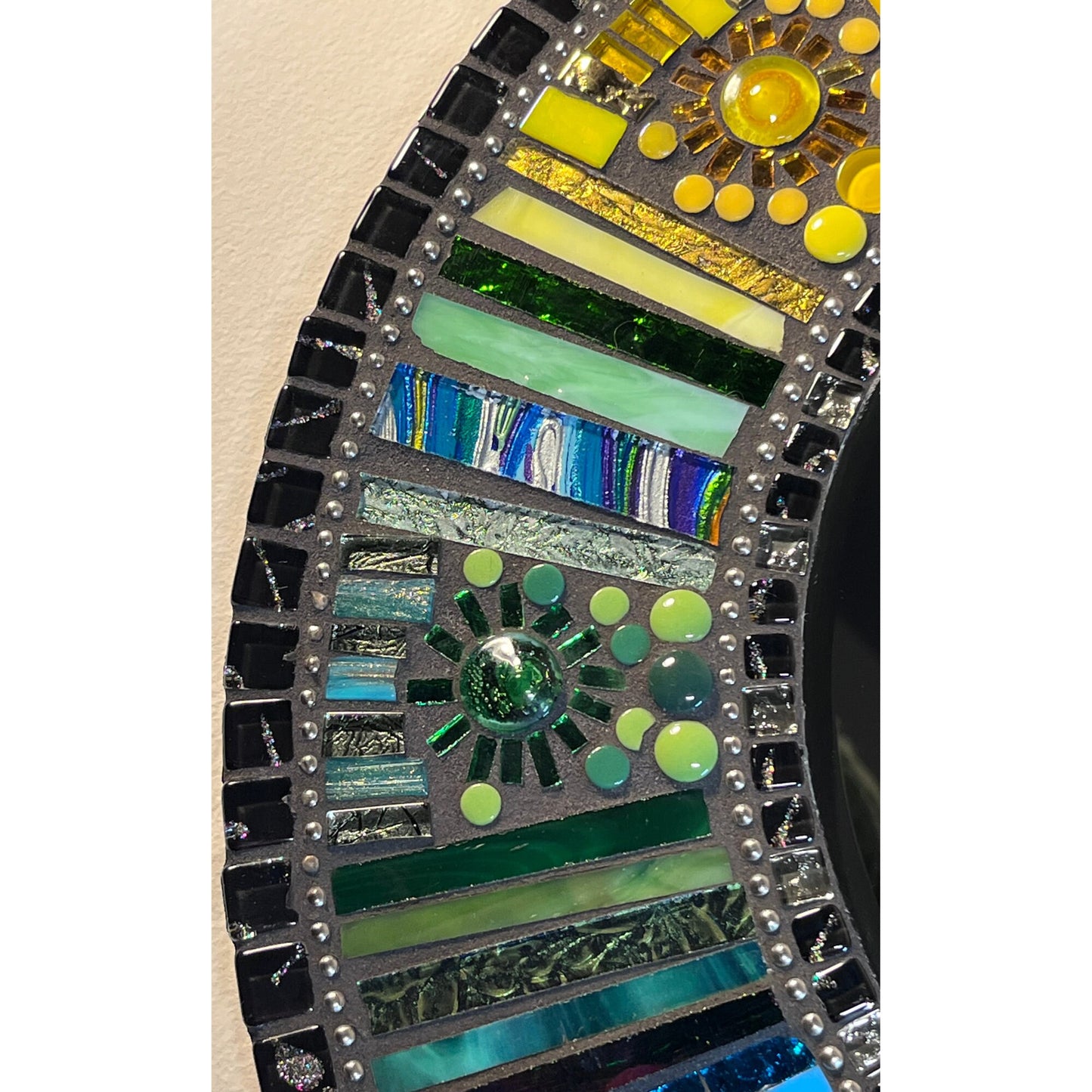 MOSAIC MIRROR - 18"/Rainbow Fantasy Patchwork - MIRRORS