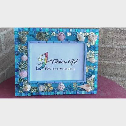 Seashell Photo Frame: Handcrafted Beach House Decor (5x7 Photo)